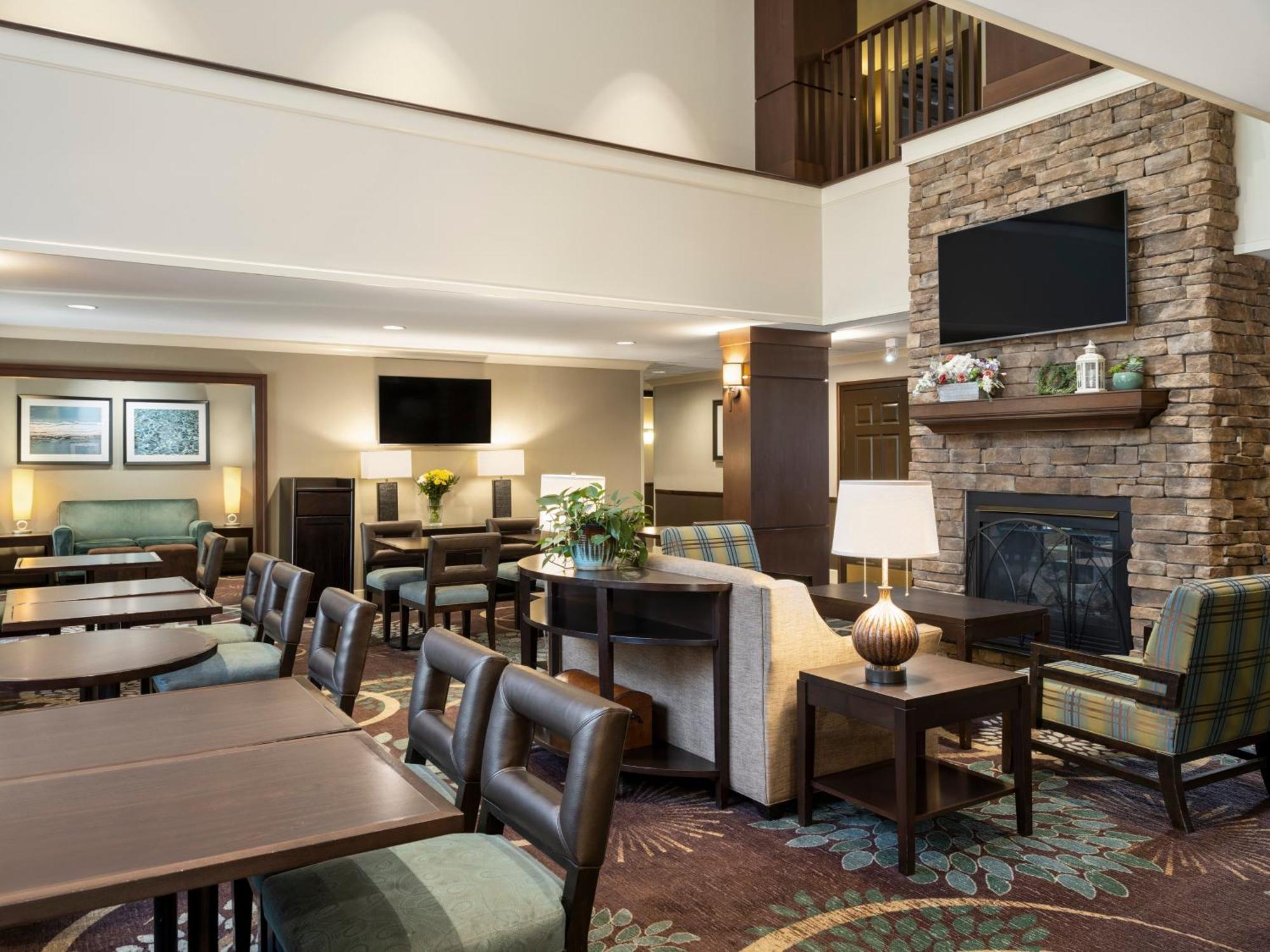 Staybridge Suites Indianapolis-Airport By Ihg Plainfield Buitenkant foto